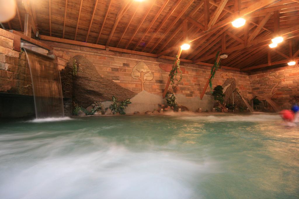 Jenq Yang Hotspring Hotel เหรินอ้าย ภายนอก รูปภาพ